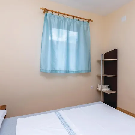 Apartman Awesome In Klenovica
