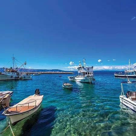 Awesome In * Klenovica