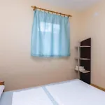 Apartment Awesome In Klenovica