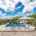 Awesome In Apartment Klenovica