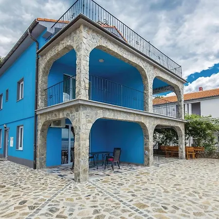 Pet Friendly In With Wifi Apartment *