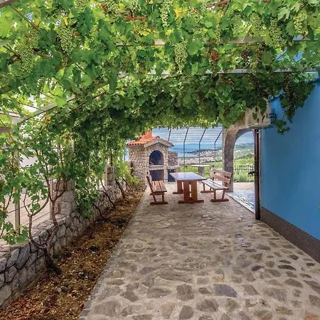 Pet Friendly In With Wifi Apartment