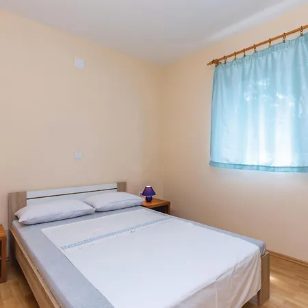 Pet Friendly In With Wifi * Klenovica